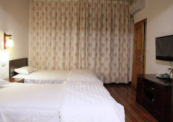 The Sleepy Teepee Hotel Yangshuo Room photo