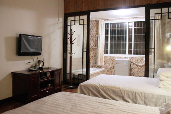 The Sleepy Teepee Hotel Yangshuo Room photo